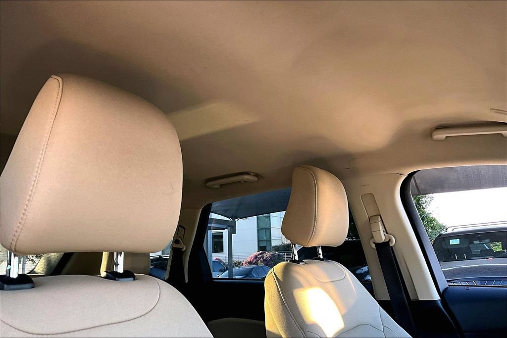 Used 2021 Ford Edge SE AWD/4WD image 20