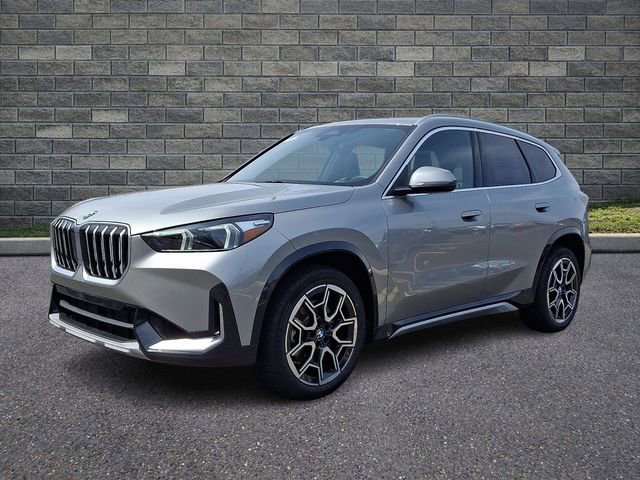 New 2026 BMW X1 xDrive28i w/ Convenience Package image 3