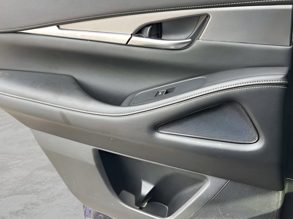 Used 2024 INFINITI QX60 Luxe image 20