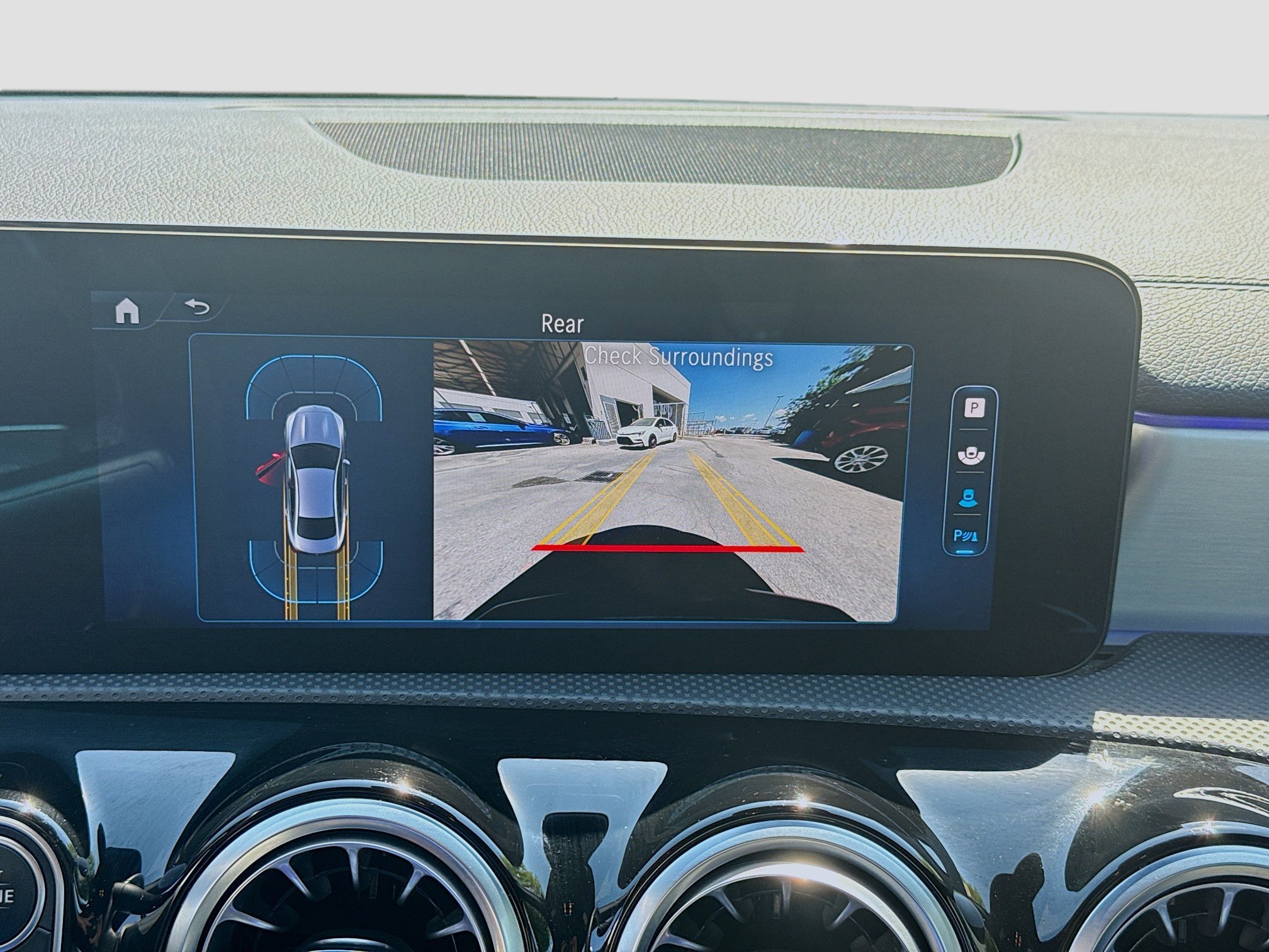 Used 2025 Mercedes-Benz CLA 250 image 13