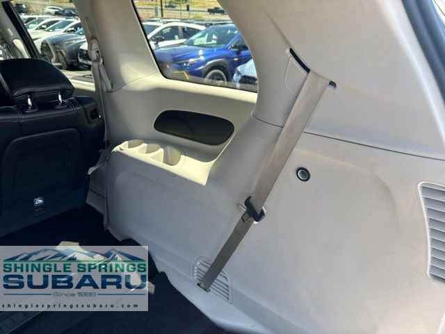 Used 2023 Chrysler Pacifica Touring-L FWD image 17