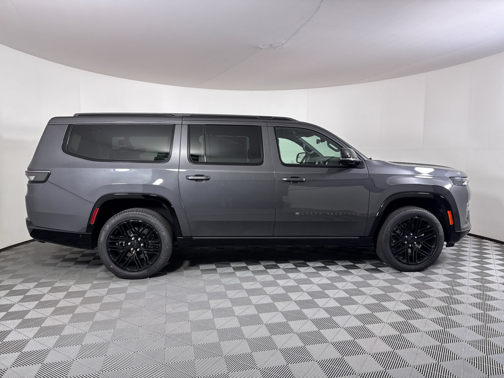 New 2026 Jeep Grand Wagoneer L Limited AWD/4WD image 17