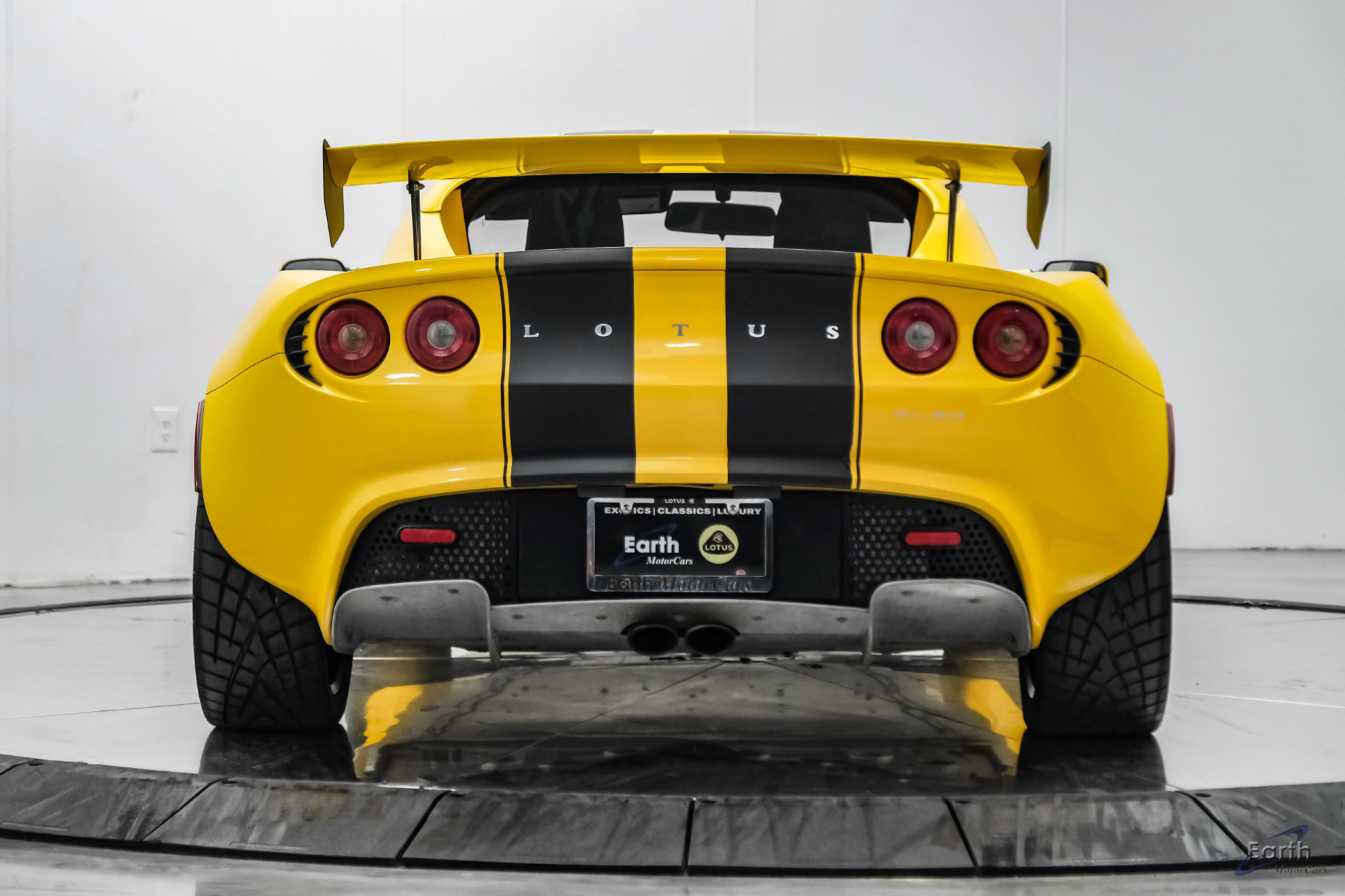 Used 2005 Lotus Elise RWD image 15