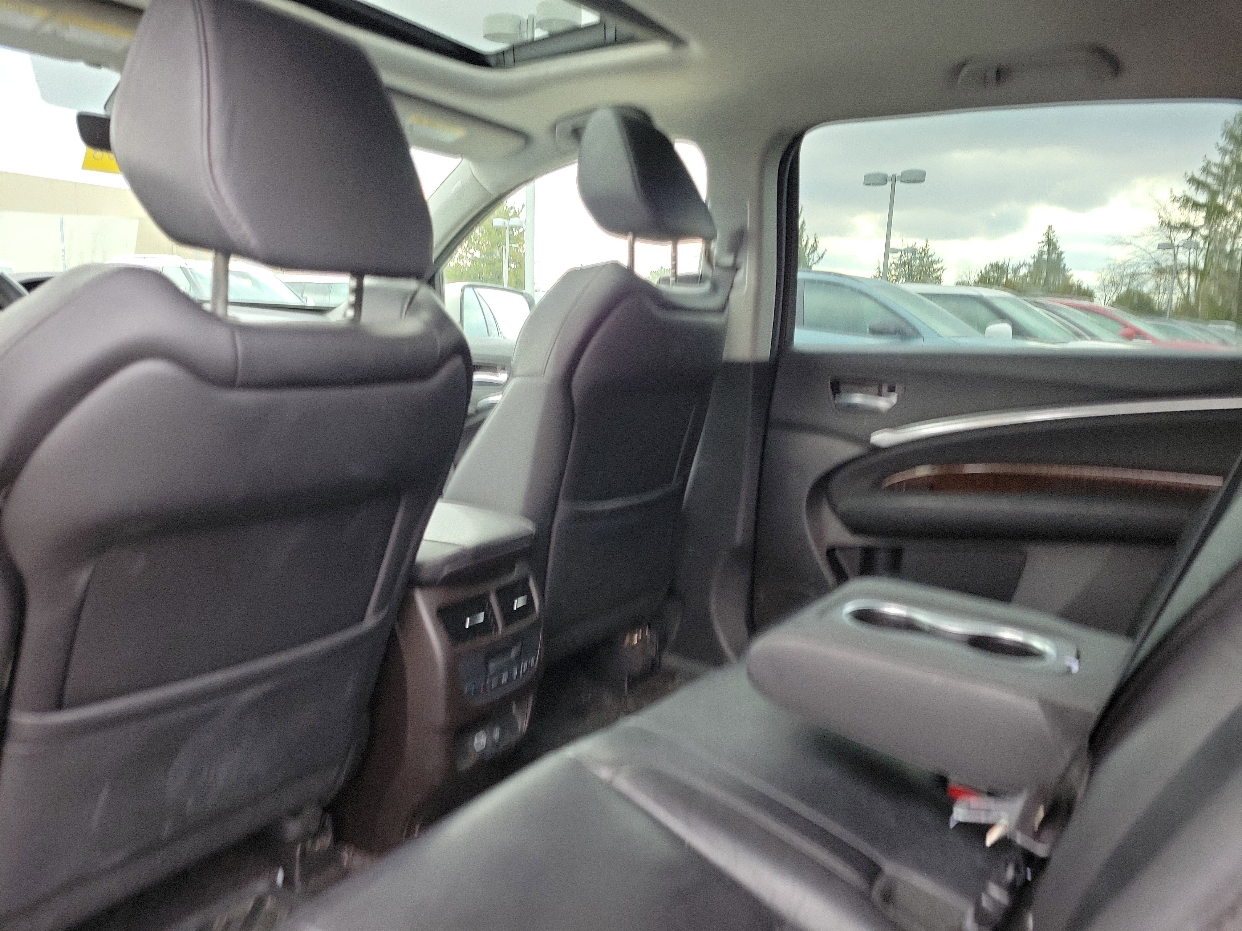 Used 2019 Acura MDX SH-AWD image 14