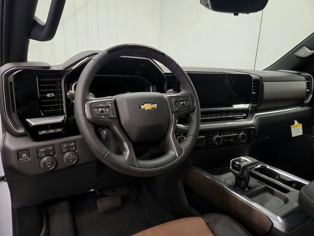 New 2026 Chevrolet Silverado 1500 High Country AWD/4WD image 17