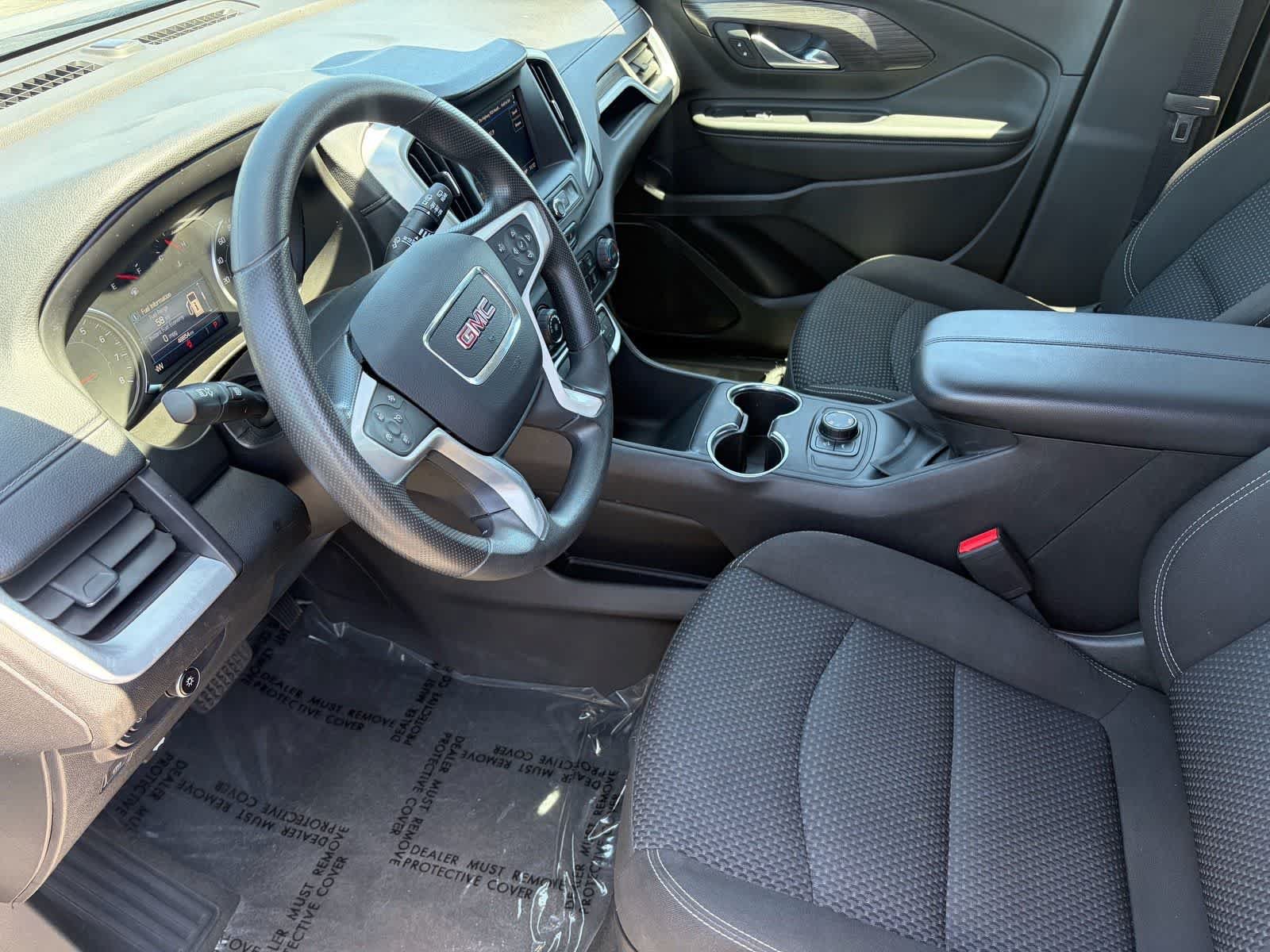 Used 2024 GMC Terrain SLE AWD/4WD image 11