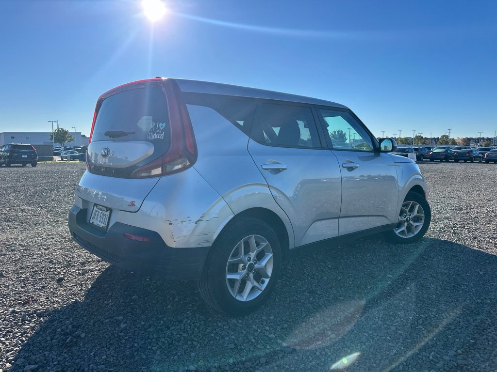 Used 2020 Kia Soul S FWD image 10