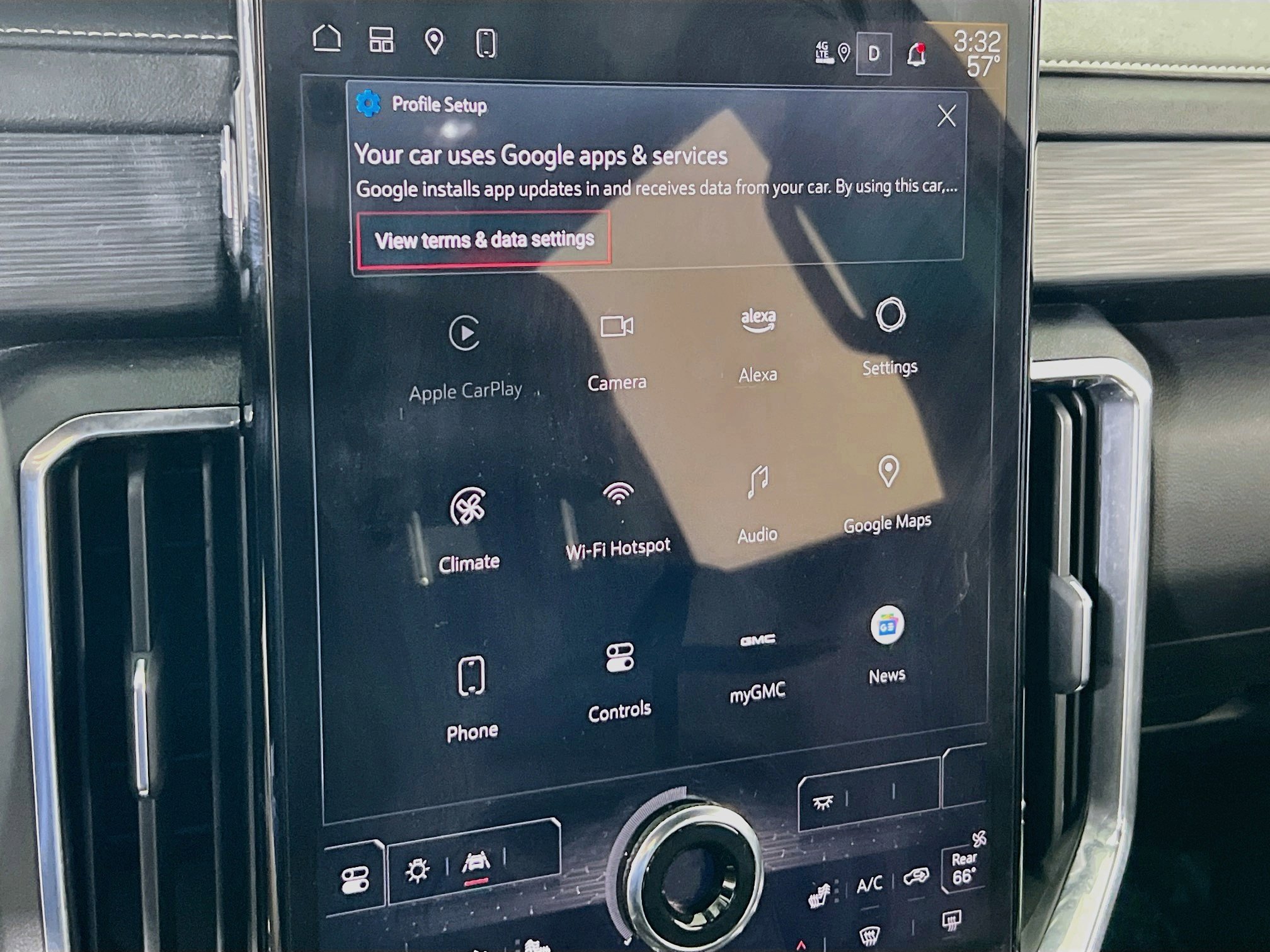 Used 2024 GMC Acadia Elevation w/ Black Edition AWD/4WD image 15