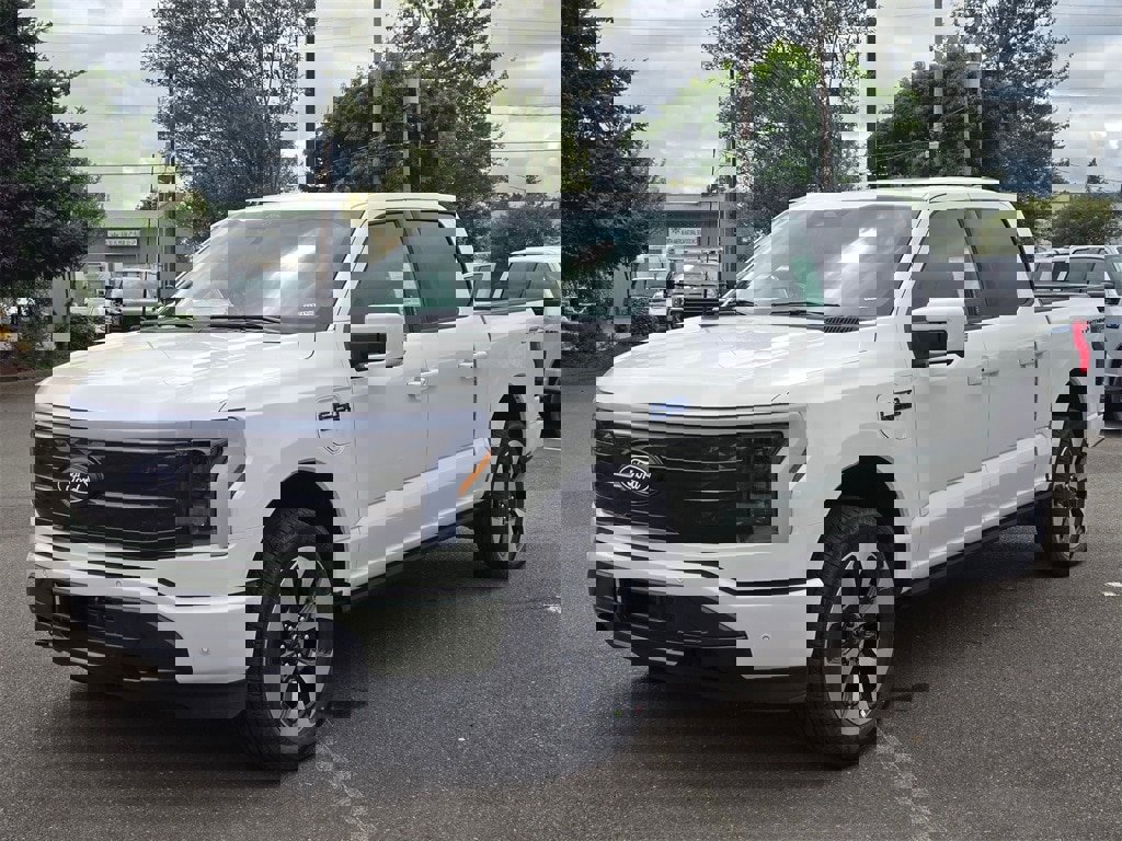 New 2025 Ford F150 Lightning Platinum