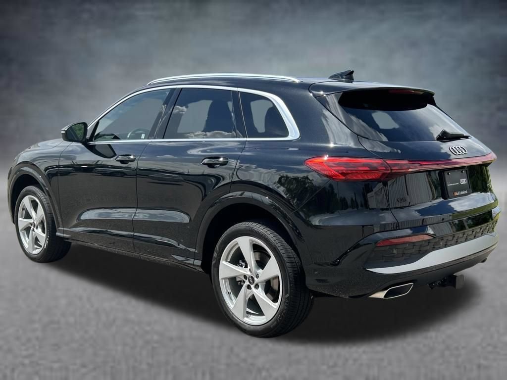 Used 2025 Audi Q5 Premium Plus AWD/4WD image 3