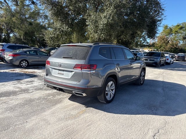 Used 2023 Volkswagen Atlas SE w/ Panoramic Sunroof Package image 4