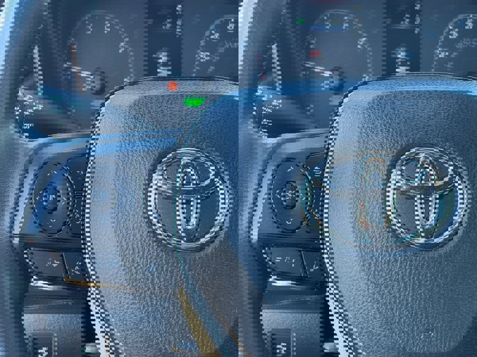 Used 2024 Toyota Corolla SE image 21