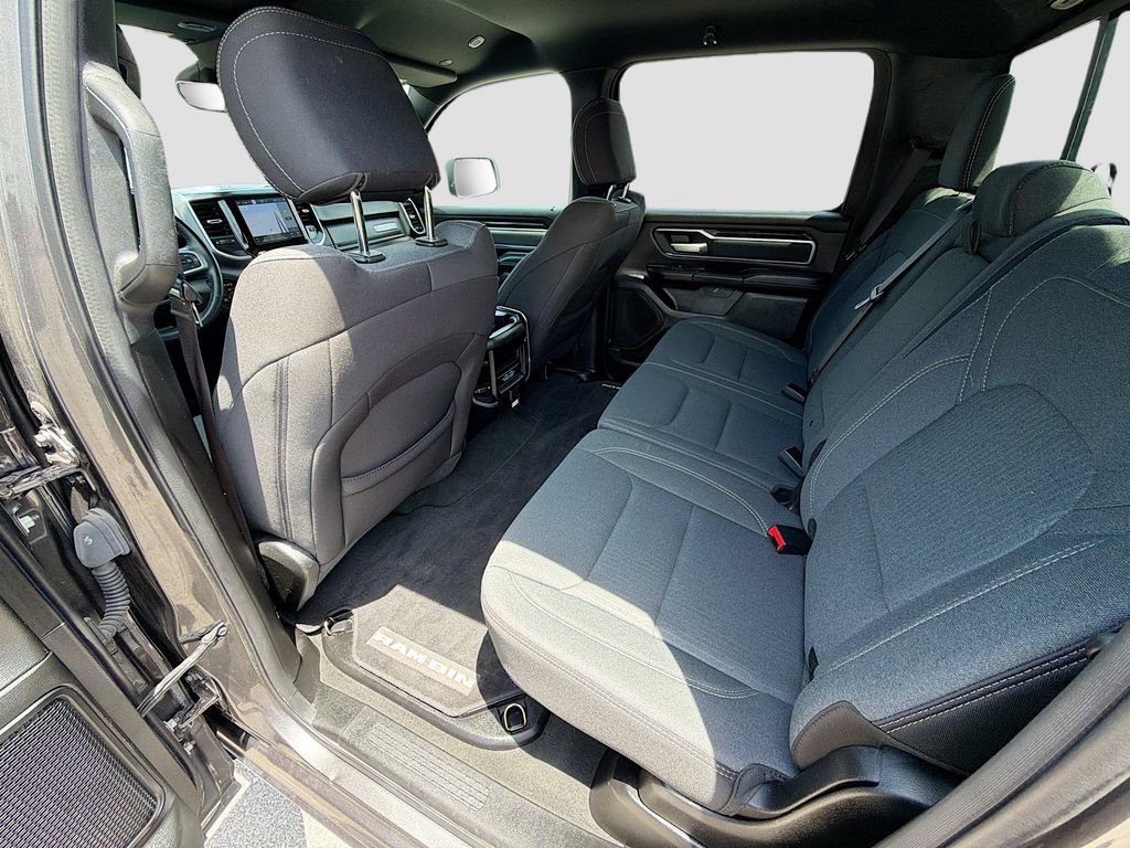 Used 2022 RAM 1500 Big Horn AWD/4WD image 27