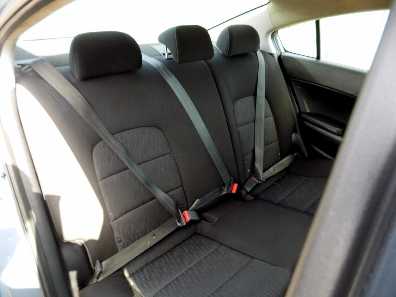 Used 2016 Kia Forte LX image 4