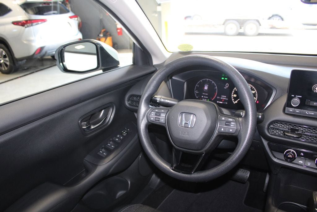 Used 2023 Honda HR-V LX image 21
