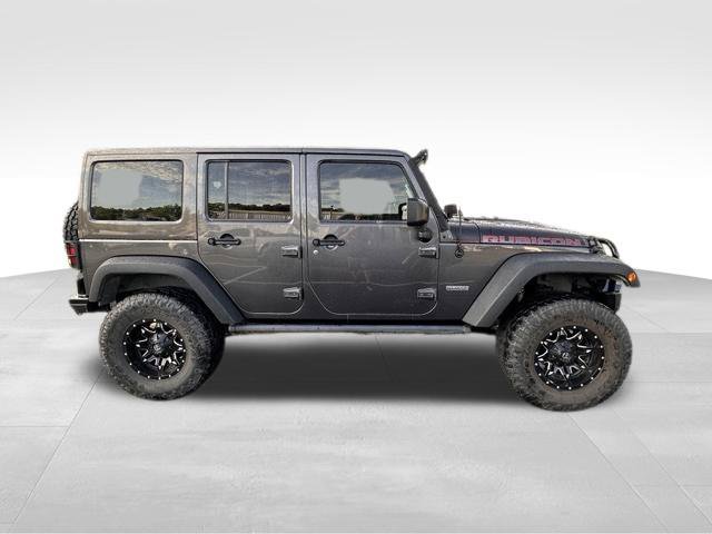 Used 2017 Jeep Wrangler Unlimited Rubicon AWD/4WD image 8