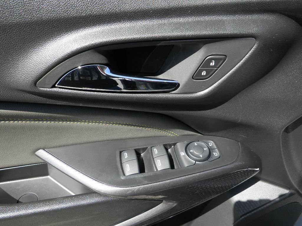 New 2025 Chevrolet Trax ACTIV w/ Driver Confidence Package image 13