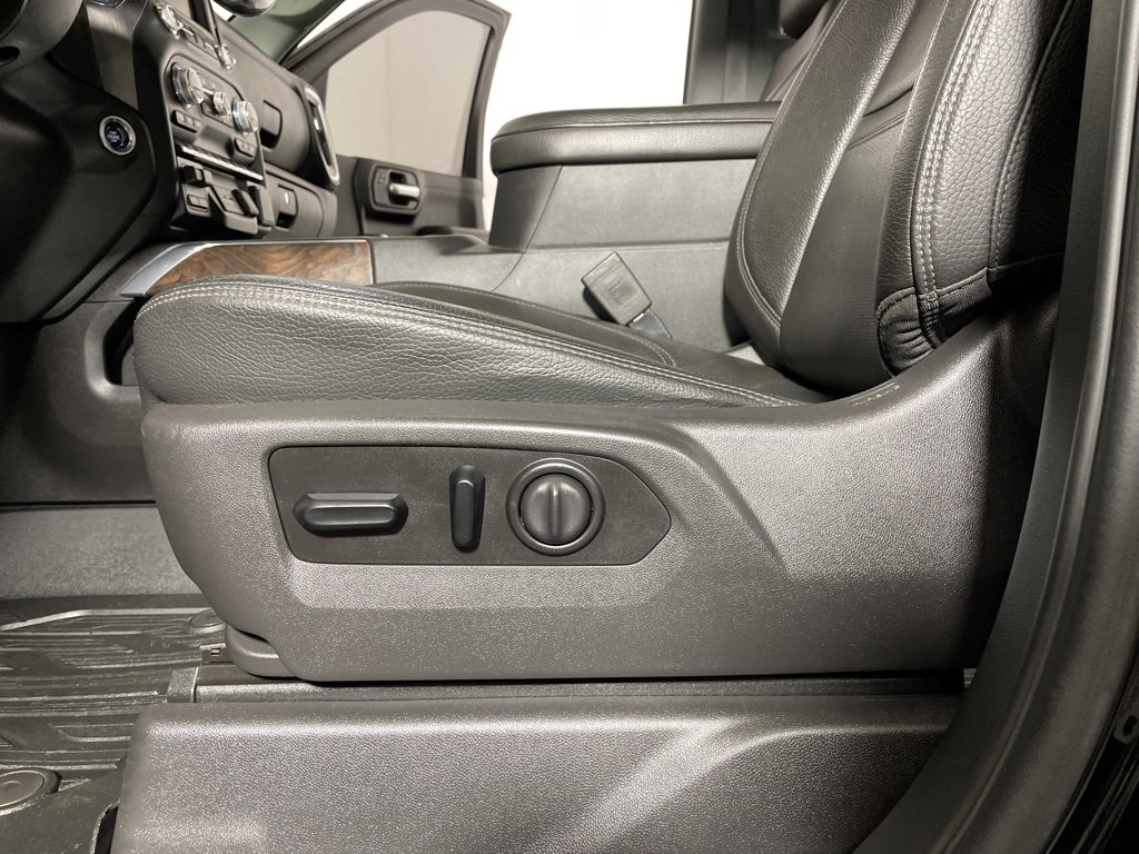 Used 2020 GMC Sierra 3500 Denali image 11