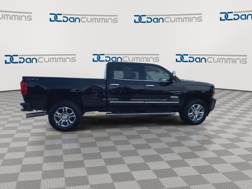 Used 2018 Chevrolet Silverado 2500 High Country w/ Duramax Plus Package AWD/4WD image 9