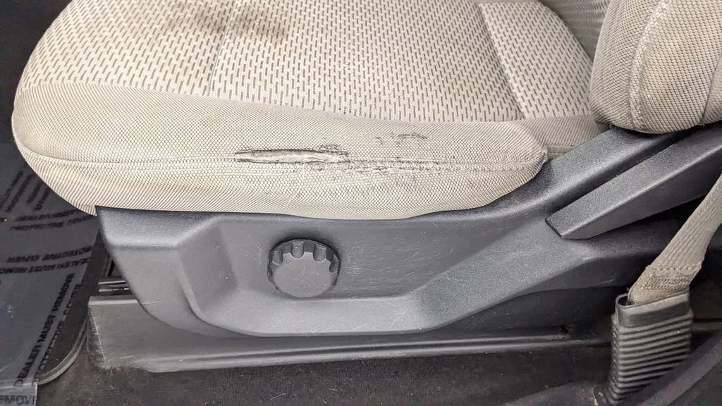 Used 2020 Ford F150 XLT w/ Max Trailer Tow Package image 29