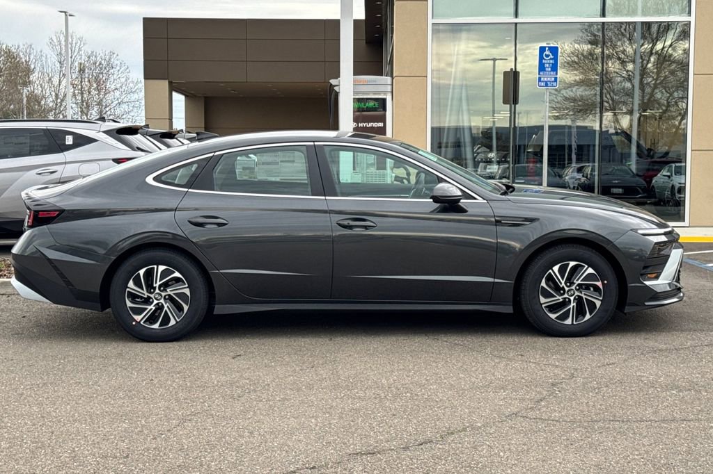 New 2026 Hyundai Sonata Blue image 3