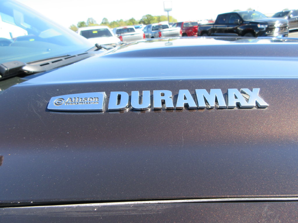 Certified 2019 Chevrolet Silverado 3500 LTZ w/ Duramax Plus Package AWD/4WD image 12