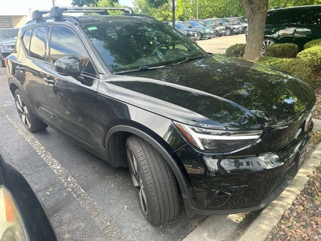 Used 2023 Volvo XC40 Recharge Ultimate w/ Protection Package Premier AWD/4WD image 5