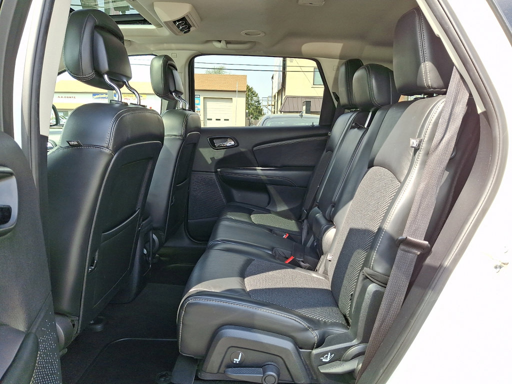 Used 2020 Dodge Journey Crossroad image 20