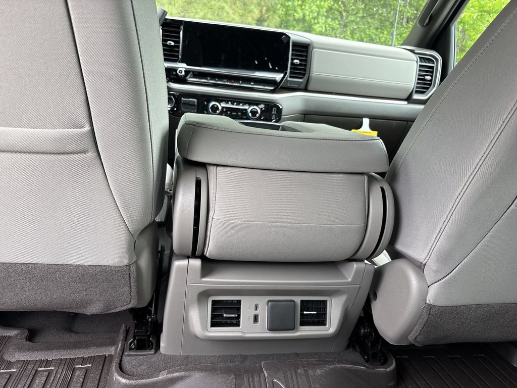 New 2026 GMC Sierra 3500 SLE w/ SLE Value Package AWD/4WD image 22