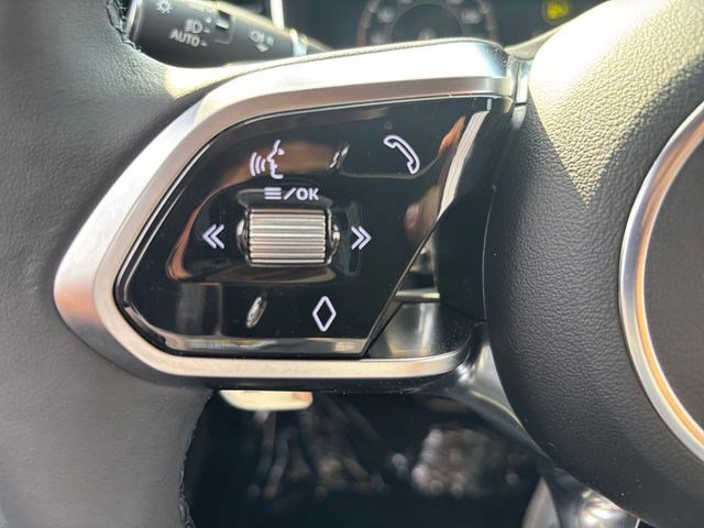 New 2024 Jaguar XF R-Dynamic SE AWD/4WD image 27