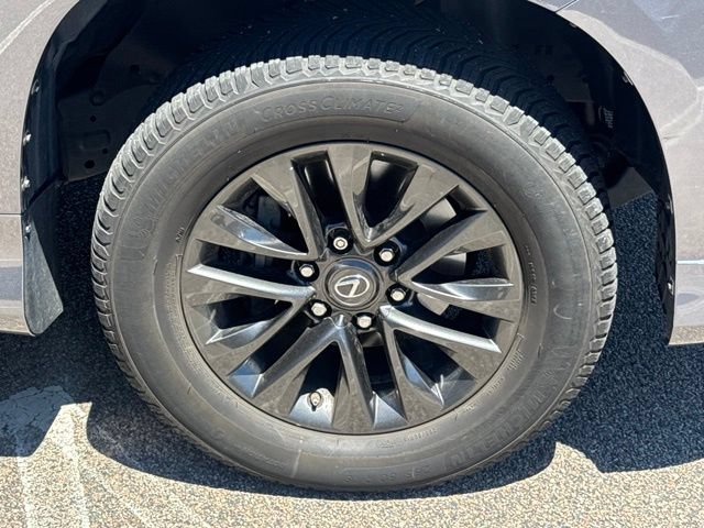 Used 2020 Lexus GX 460 Premium w/ Premium Package AWD/4WD image 15