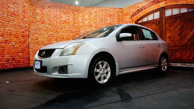 Used 2010 Nissan Sentra 2.0 SR image 3