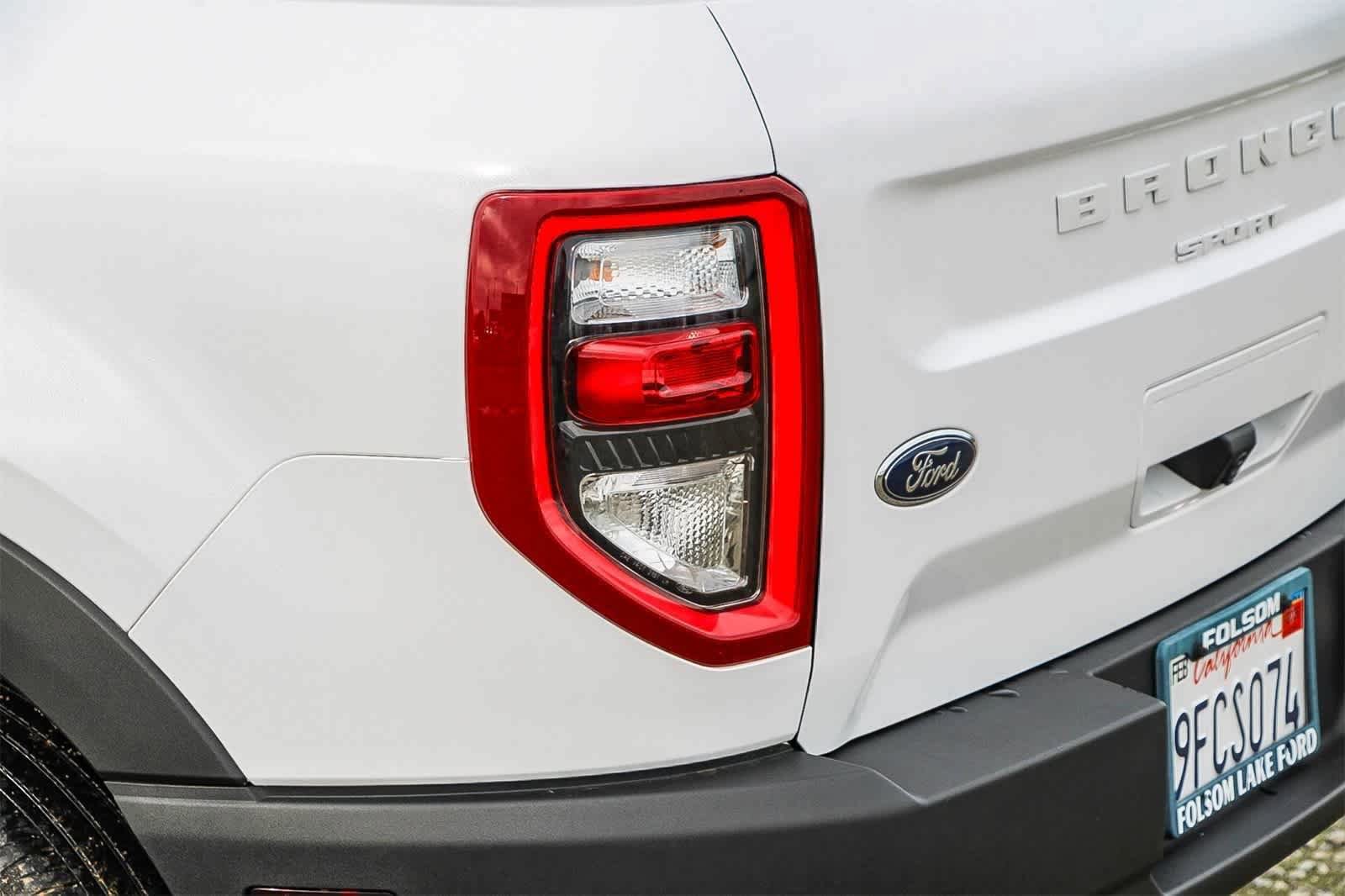 Used 2022 Ford Bronco Sport Outer Banks w/ Tech Package AWD/4WD image 25