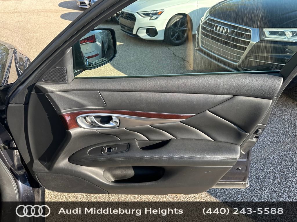 Used 2011 INFINITI M37 x w/ Premium Pkg AWD/4WD image 18