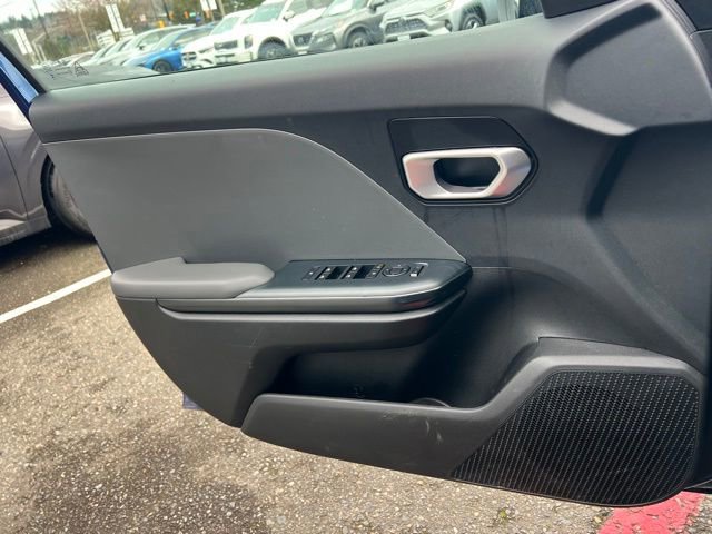 Certified 2025 Kia K4 LXS image 18