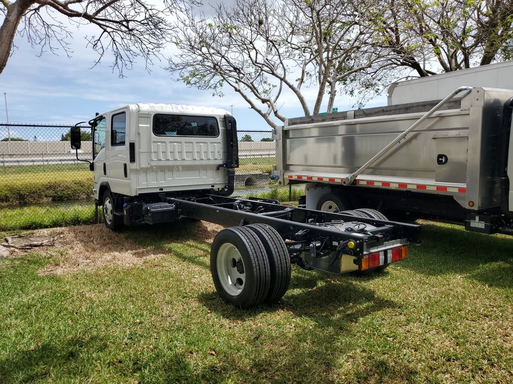 New 2025 Chevrolet Low Cab Forward 5500XD RWD image 4