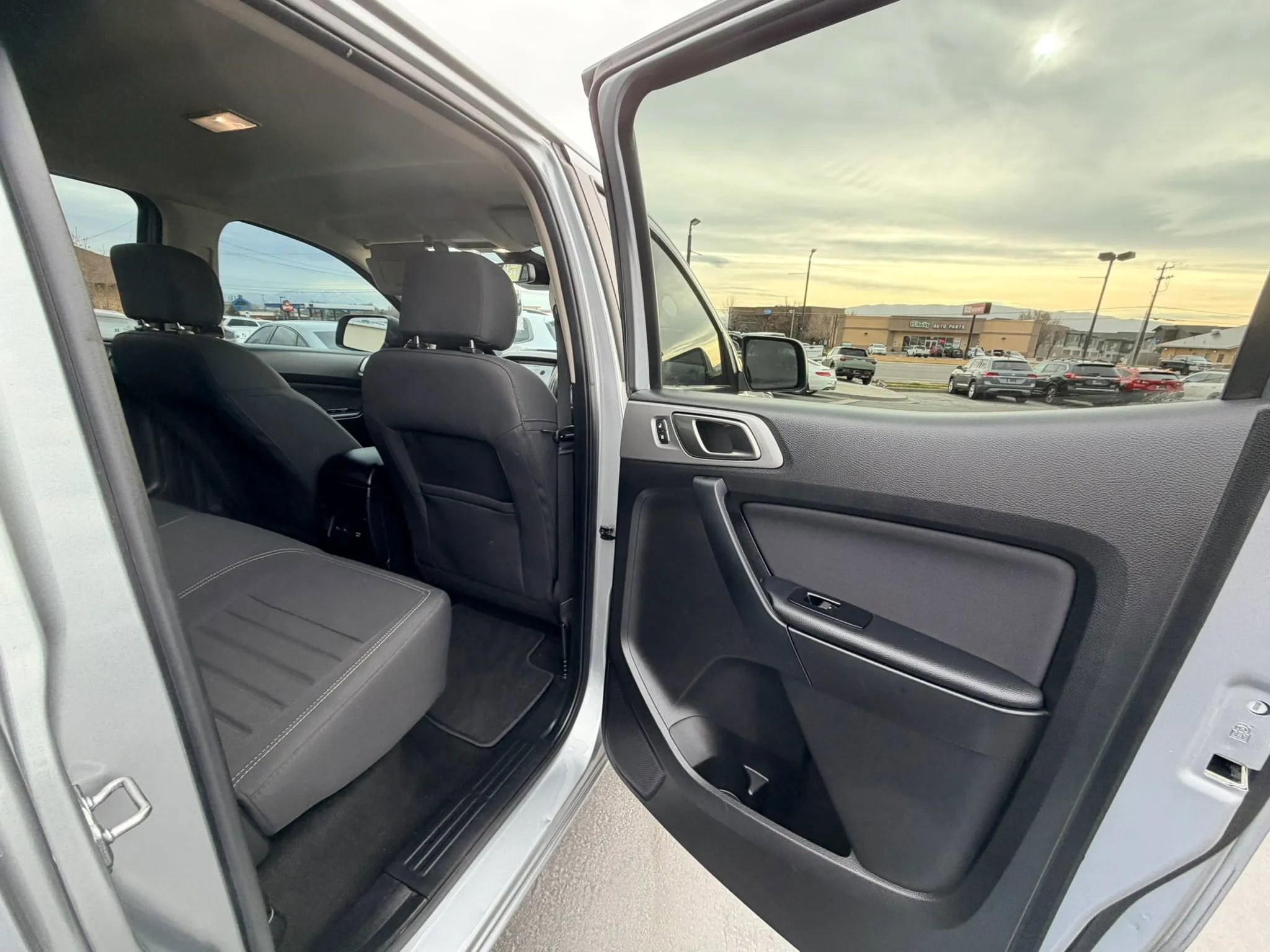 Used 2023 Ford Ranger XLT w/ Equipment Group 301A Mid image 25