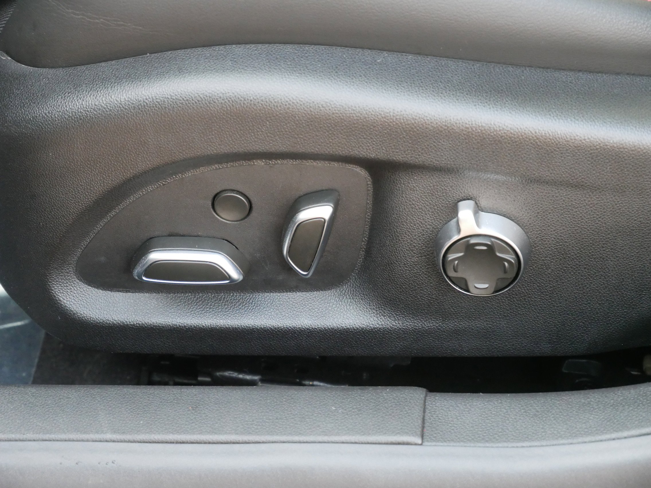 Used 2024 Cadillac CT5 V image 12