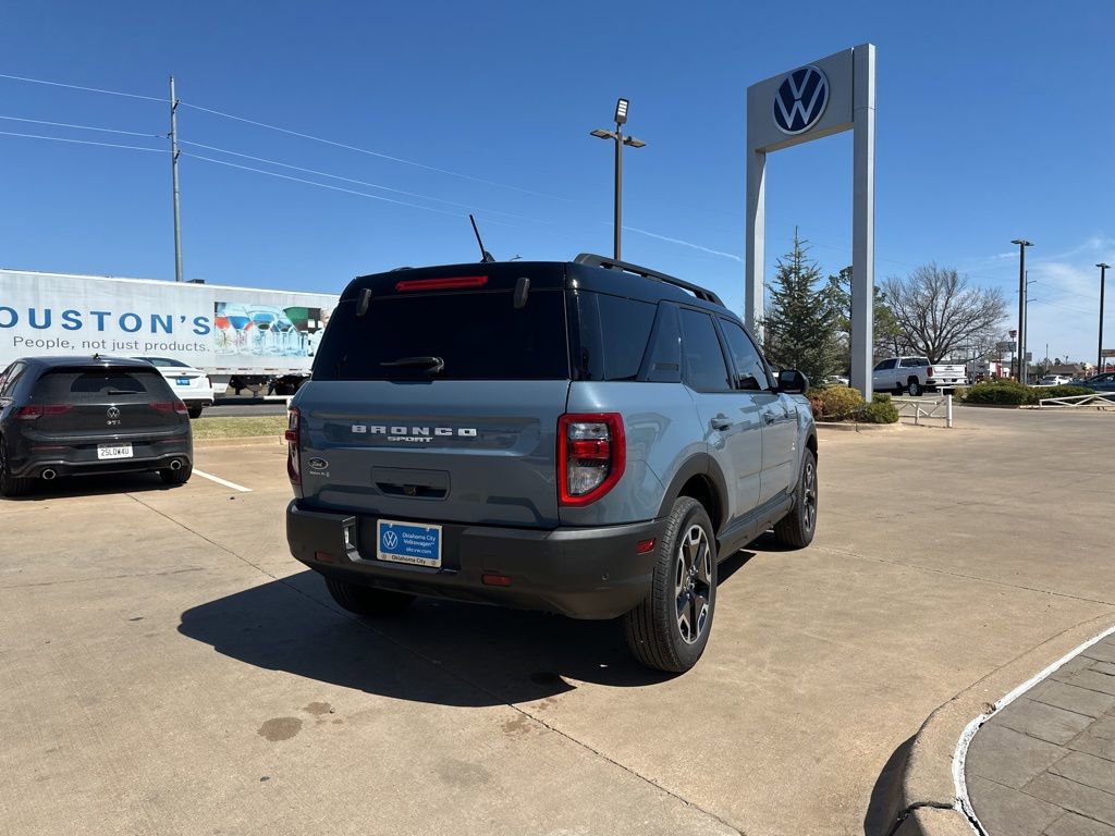 Used 2024 Ford Bronco Sport Outer Banks w/ Tech Package image 5