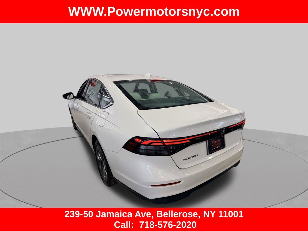 Used 2023 Honda Accord EX image 2
