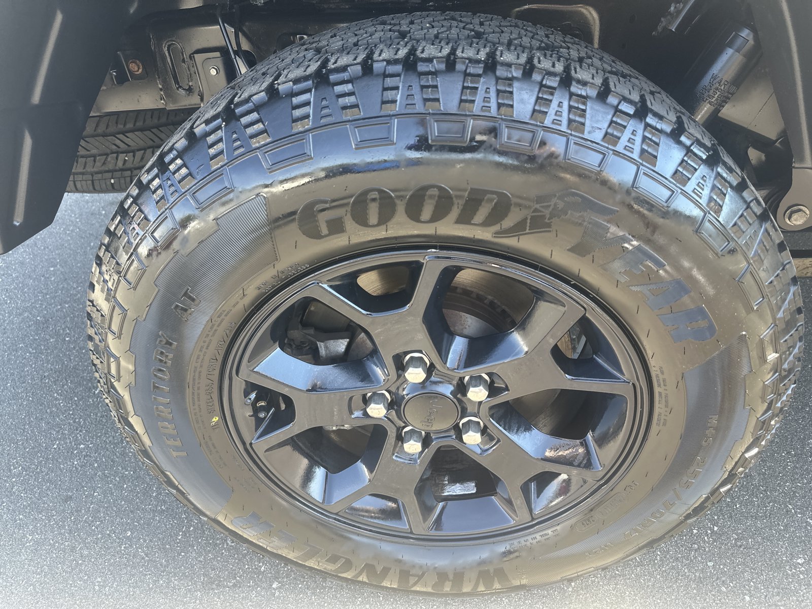 Used 2021 Jeep Gladiator Sport AWD/4WD image 32