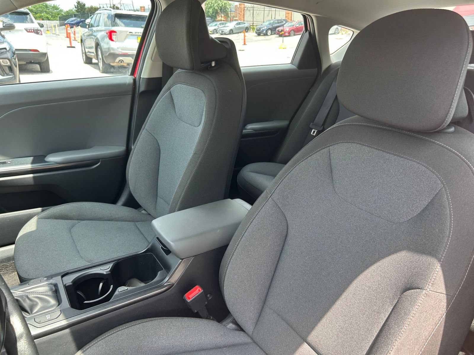 Used 2025 Kia K4 FWD image 30