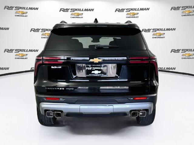 Used 2026 Chevrolet Traverse LT AWD/4WD image 6