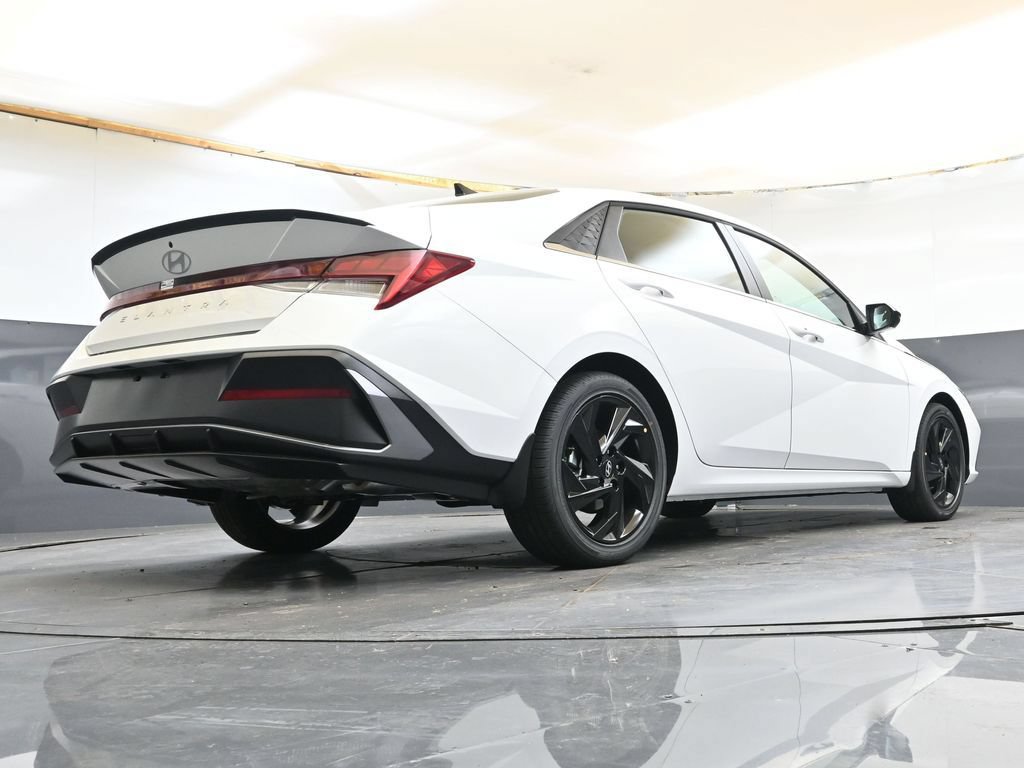 New 2026 Hyundai Elantra SEL Sport Premium FWD image 44