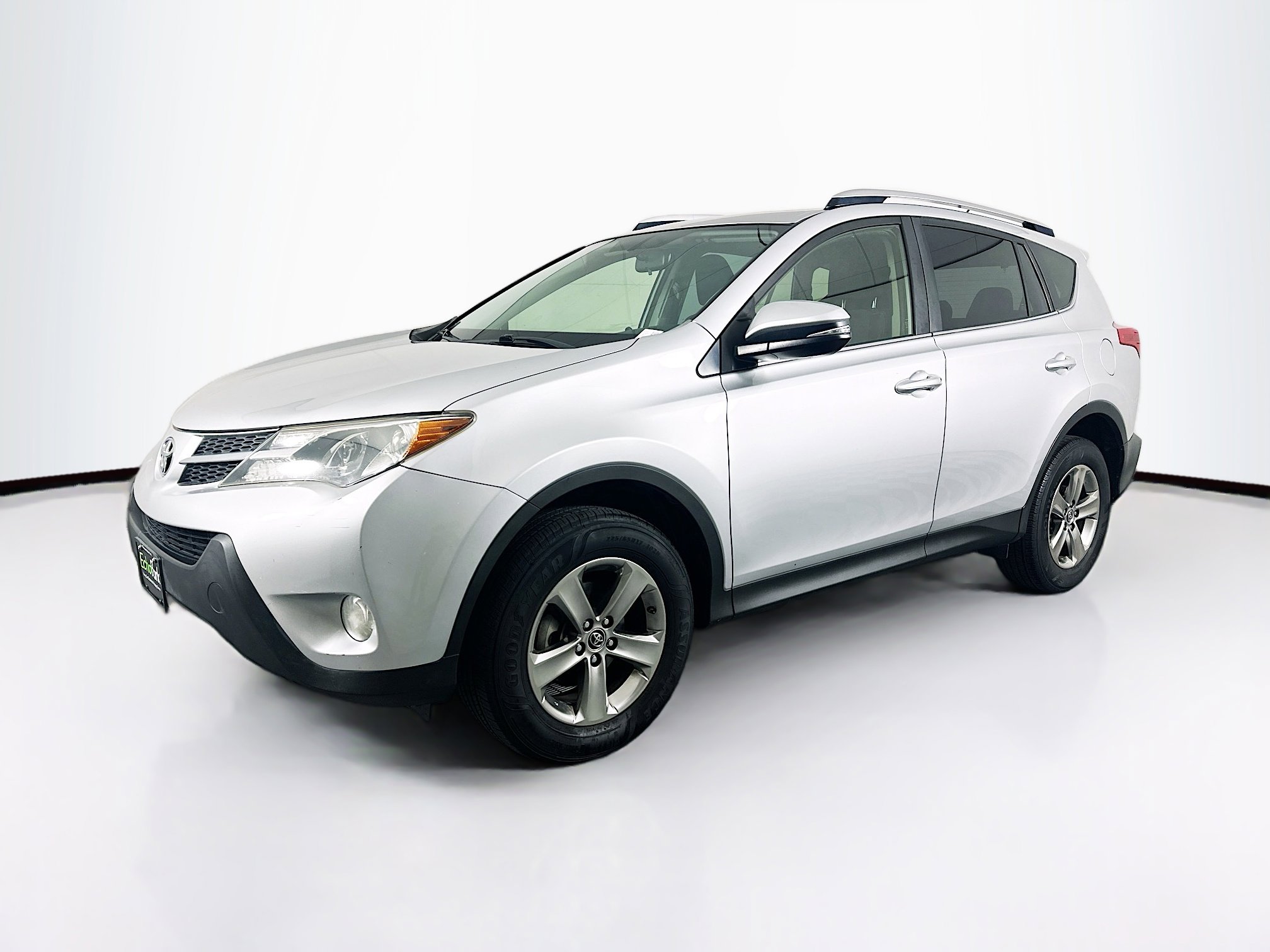 Used 2015 Toyota RAV4 XLE image 3