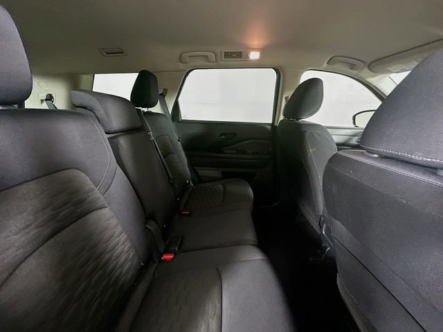 Used 2024 Nissan Pathfinder S FWD image 25