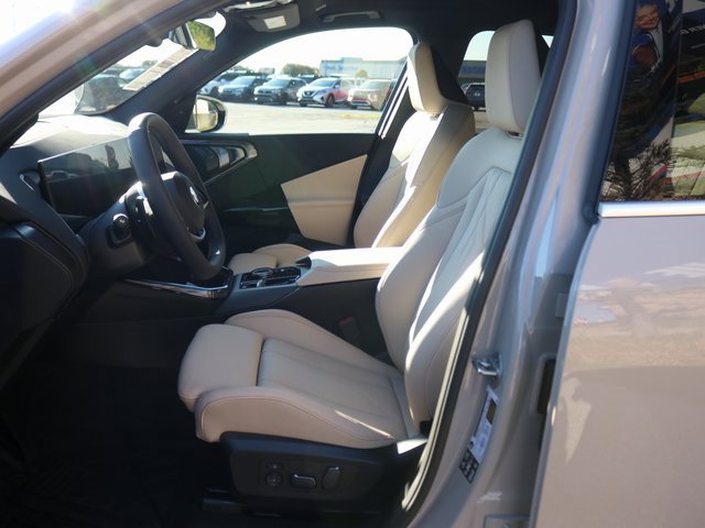 New 2026 BMW X3 xDrive30 w/ Premium Package image 6