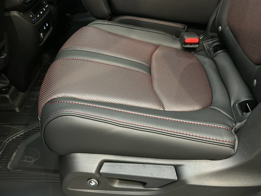 New 2026 Honda Pilot Black Edition image 17