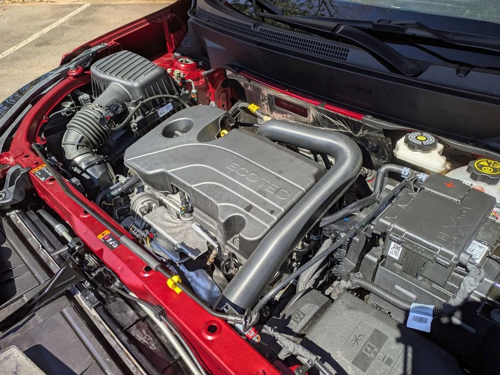 Used 2023 Chevrolet Equinox LT image 31