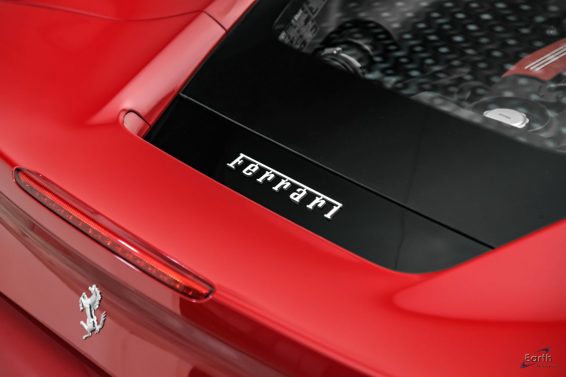 Used 2017 Ferrari 488 GTB RWD image 18
